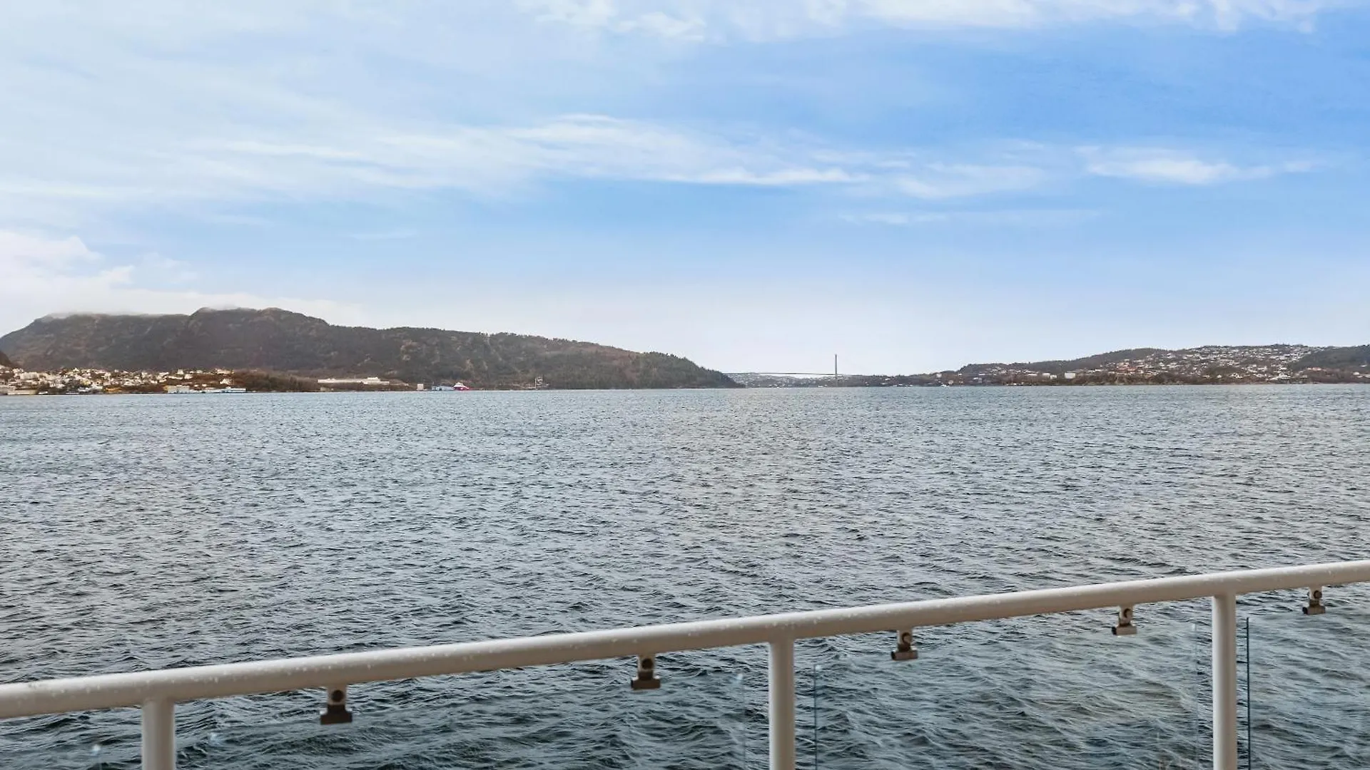 Dinbnb Lux I Stay At The Exclusive City Fjord Island I Free Parking Bergen