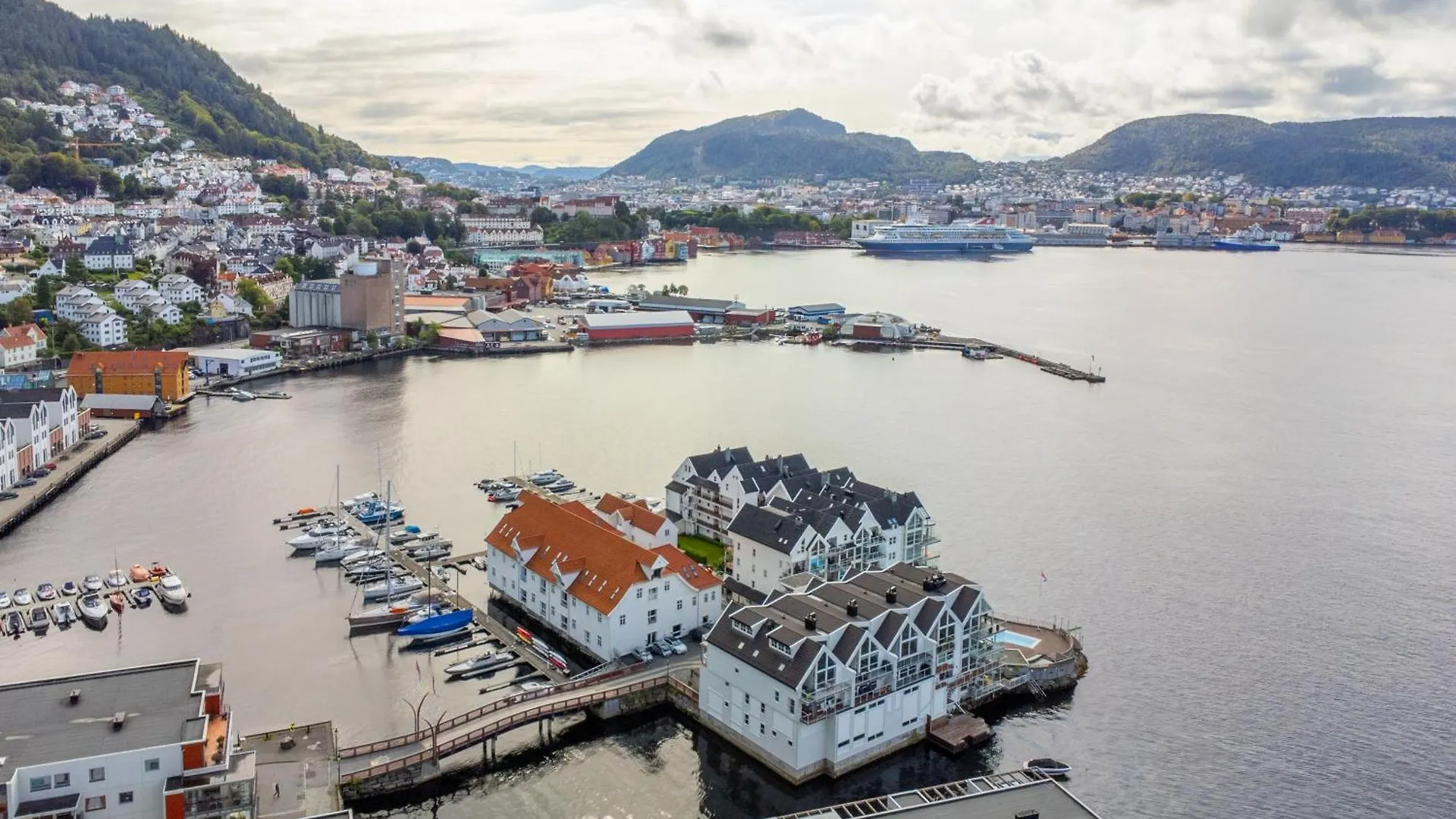 Lägenhet Dinbnb Lux I Stay At The Exclusive City Fjord Island I Free Parking Bergen